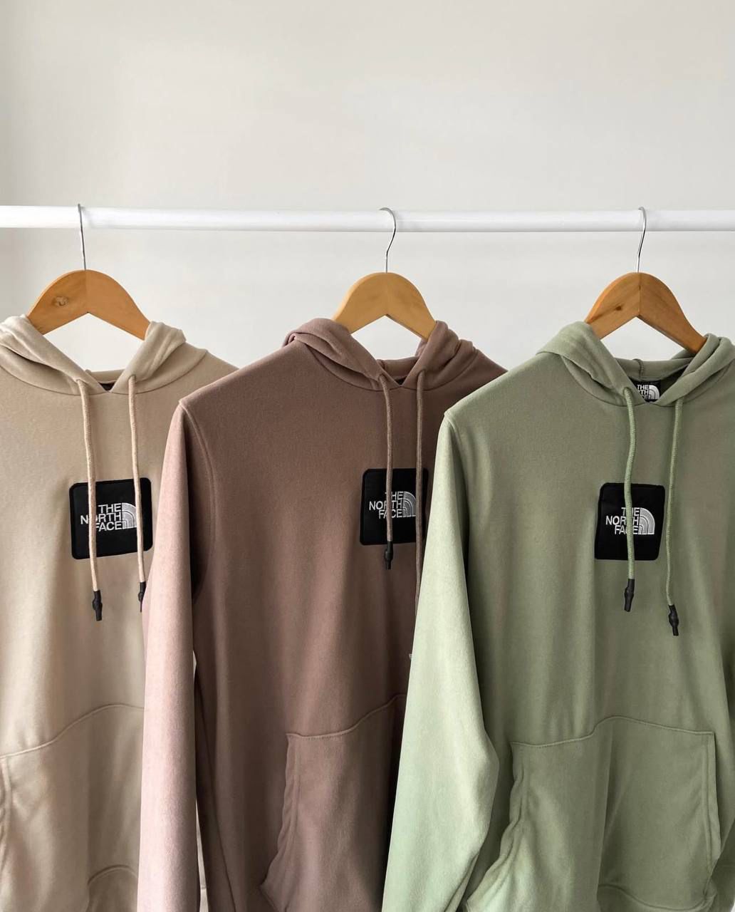 Buzo The North Face Bordado con capucha