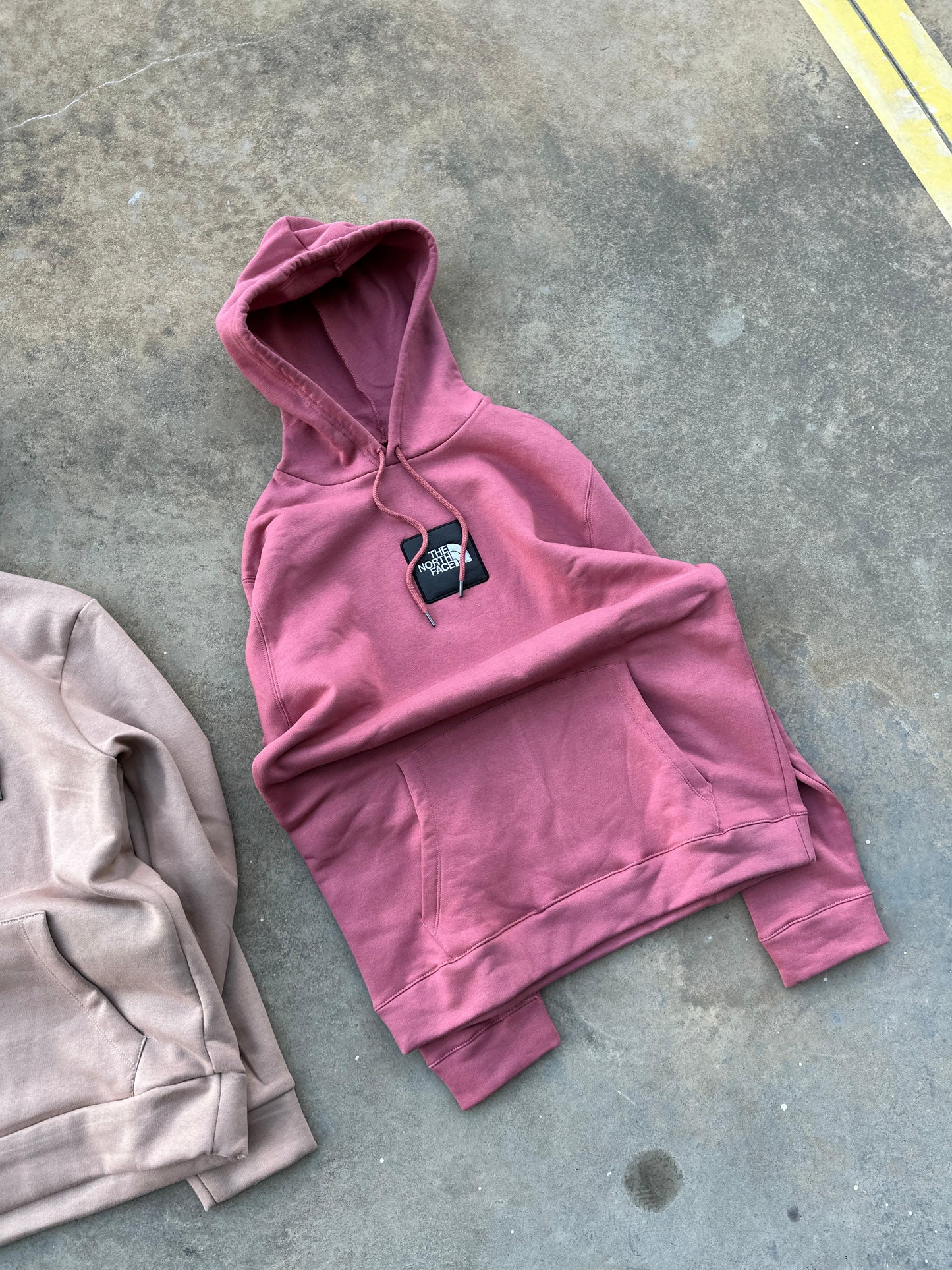 Buzo The North Face Bordado con capucha