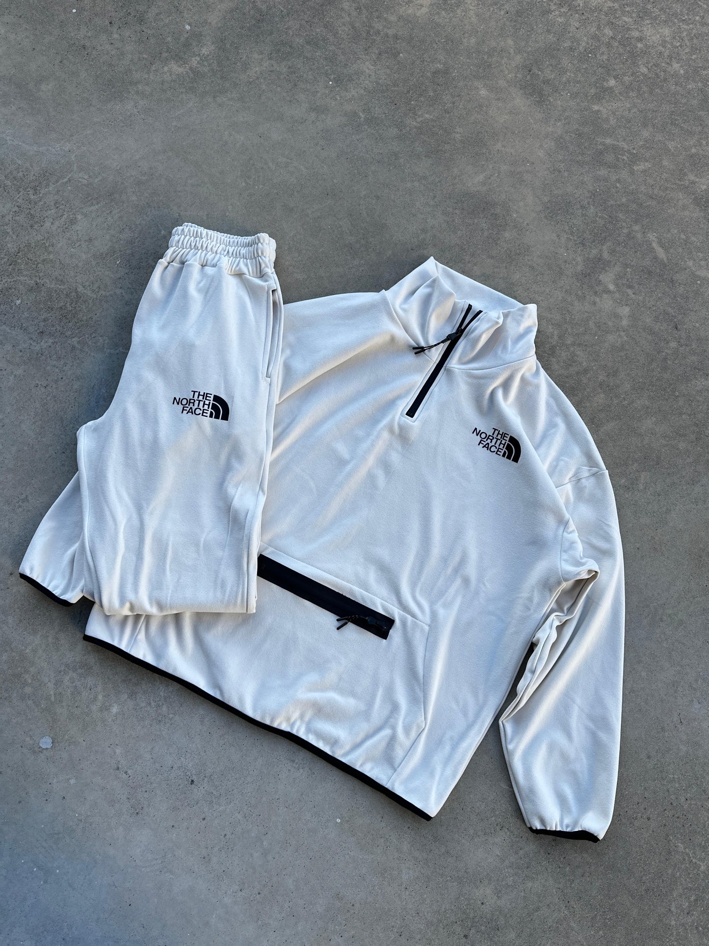 Conjunto The North Face Jogging + Buzo